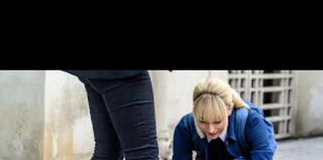 22:00: Bright minds (T6): Ep.7 La viuda | COSMO | 2/16 2026