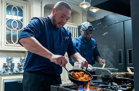 Last Bite Hotel, Season 1: Fire and Ice
