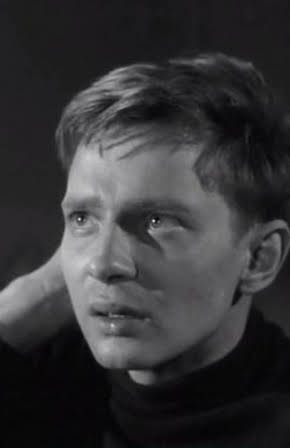 Lars Passgård as 