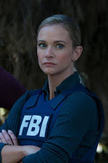 23:55: Mentes Criminales:  Evolution (T18): Ep.1 El sarro del Nadador | AXN | 2/16 2026