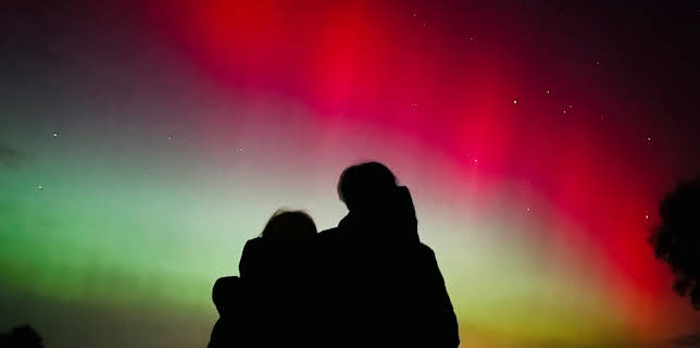 18:15: NANO: Polarlichter über Deutschland - Schön und gefährlich | 3SAT | 10/31 2025