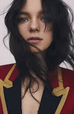 Esme Creed-Miles som 