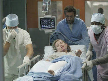 23:05: Dr House | Sixx | 8/19 2026
