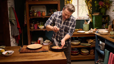 22:00: Jamie: Eat Yourself Healthy (S1 E5) (S1) | TV6 | 10/13 2026