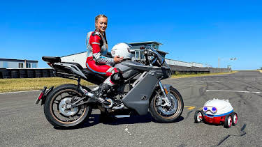 2:50 PM: Grace's Amazing Machines (S4) | Cbeebies | 7/27 2026