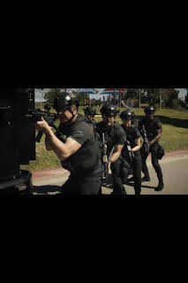 03:08: S.W.A.T.:  Los hombres de Harrelson (T6): Ep.22 Legado | AXN | 3/31 2026