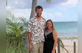 Bahamas Life, Season 1: From Iowa to Eleuthera