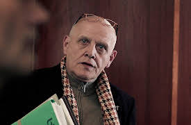 Professor T (Original), Season 1: Double Life