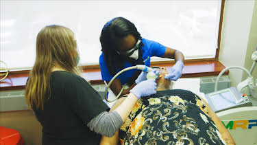 00:20: Dr. Mercy (S1 E3) (S1) | TLC | 12/30 2025