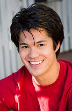 Ross Butler som 