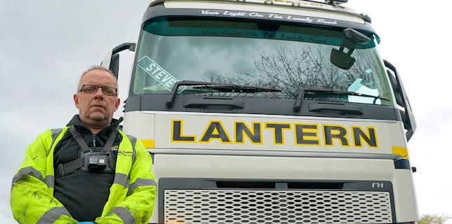 3:00 AM: Trucking Hell (S7 E17) (S7) | Paramount | 3/11 2026