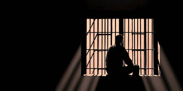 10:00 PM: Wandsworth Prison: Out of Control | Paramount | 11/4 2025