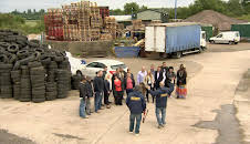 Storage Hunters UK (S3 E8)