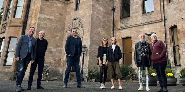 7:30 PM: Four in a Bed | More 4 | 2/21 2026