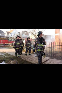18:08: Chicago Fire (T10): Ep.13 Poli bombero | AXN | 10/28 2026