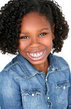 Kamryn Johnson som Katie