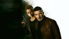 MAD ACTION: 'VENGANZA ASESINA'
