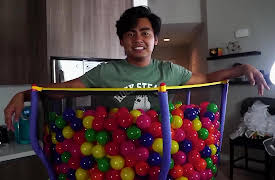 Guava Juice: 1,000 Bath Bombs / Trampoline Ball Pit Cannonball