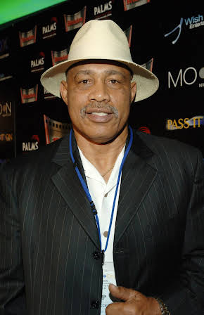 Ken Norton as 
