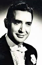 Pepe Blanco como Pepe, novio de Lola