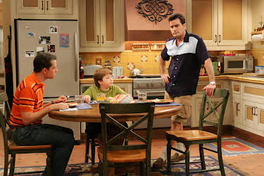 18:40: Two and a Half Men (S3 E4) (S3) | MAX | 5/22 2026
