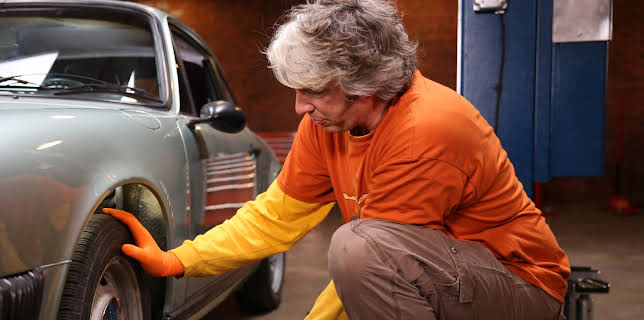 18:55: Wheeler Dealers (S13 E12) (S13) | Discovery Channel | 12/17 2025