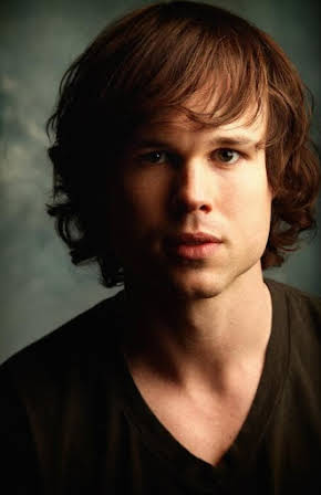 Kevin Sheridan as 