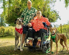 Hundehuset: Scooby og Johnny