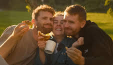 Dama til: Anders Mol