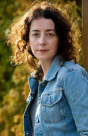 Jane Adams as 