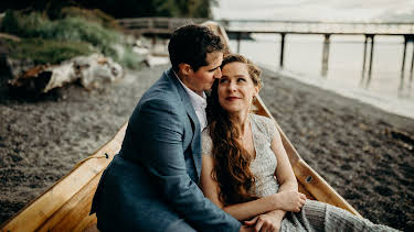 11:10: My Pregnant Husband (S1 E1) (S1) | TLC | 4/6 2026