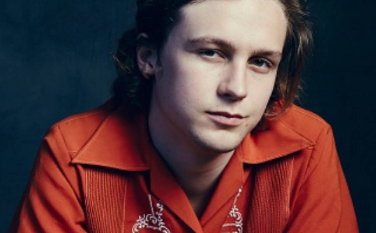 Logan Miller