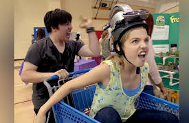 Incredible Crew Season 1: Magical Video Game Controller