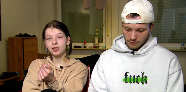 22:15: Armes Deutschland - Stempeln oder abrackern? (S9 E5) (S9) | RTL 2 | 3/10 2026