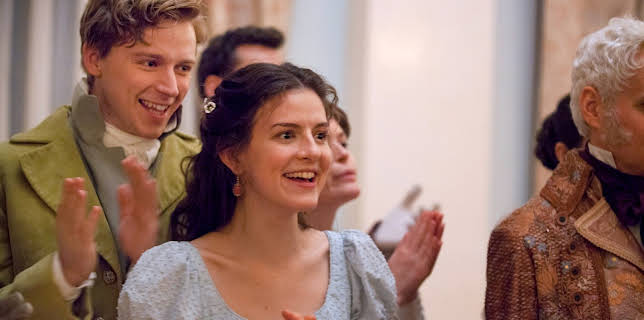 00:00: Krieg und Frieden (S01/E01) | One | 1/31 2026