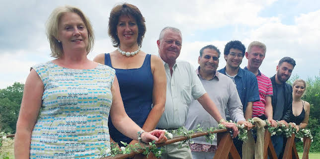 4:15 PM: Four in a Bed | More 4 | 2/20 2026