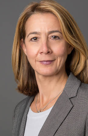 Dina Engel as Police Officer