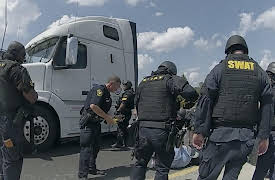 High Speed Chase, Season 1: 18-Wheeler Terror