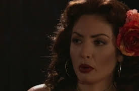 Mariana de la Noche season-1: Mariana de la Noche Capítulo 5