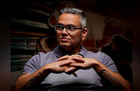 Rumble & Hum: Stain, Steel and Style