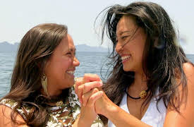 Naked and Afraid of Love, Season 1: Why Are We Not Making Out?