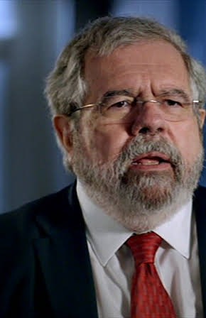 David Cay Johnston as 