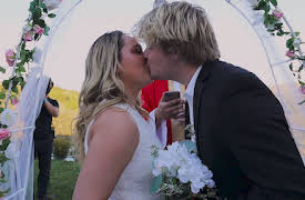 Hype House: POV: Boda falsa