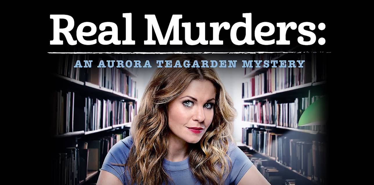 Real Murders: An Aurora Teagarden Mystery (2015)