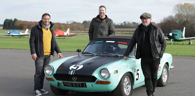 16:40: Salvage Hunters: Classic Cars (S7 E2) (S7) | Discovery Channel | 2/23 2026