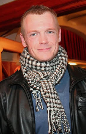 Mårten Klingberg as Director