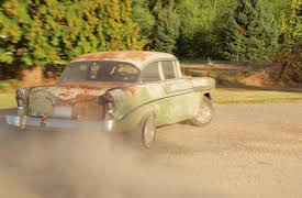 Carspotting, Season 1: Surviving the Cyclone