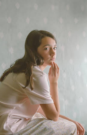 Andrea Fandos as 