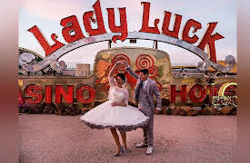 Hitched In Vegas: Jen & Mike / Andy & Katie