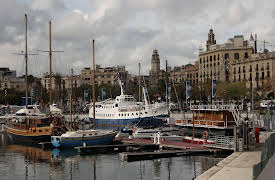 Living Abroad: American Expats in Barcelona